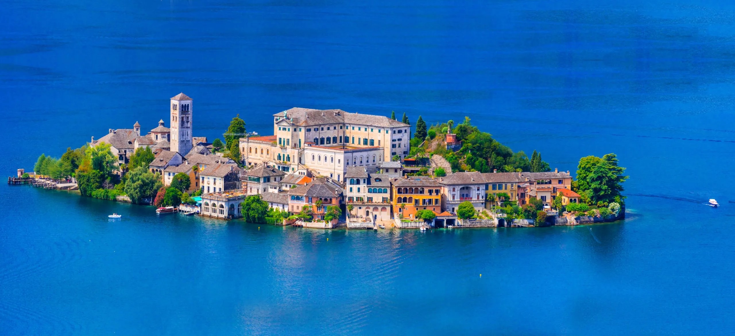 Kleine Kreuzfahrtschiffe mit Hybridantrieb: Entdecken Sie Europa umweltfreundlich